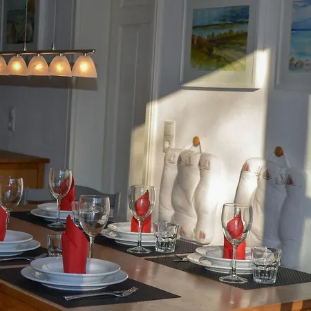 Holiday Home Traditionelles Reetdachhaus Mit Sauna- Kaminofen By Interhome