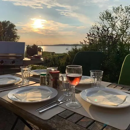 Traditionelles Reetdachhaus Mit Sauna- Kaminofen By Interhome * Gager