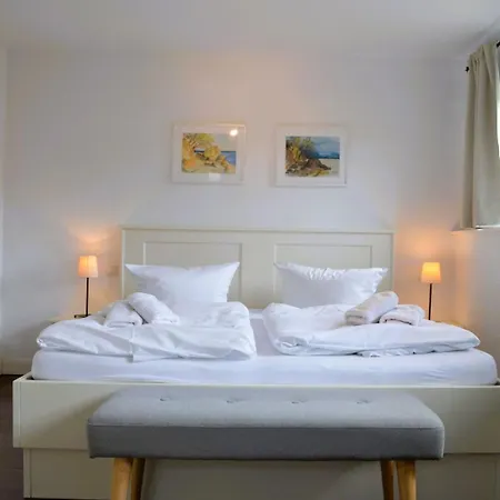 Holiday Home Traditionelles Reetdachhaus Mit Sauna- Kaminofen By Interhome Tatil Evi