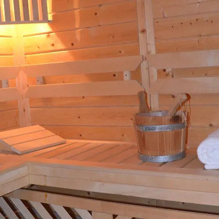 Traditionelles Reetdachhaus Mit Sauna- Kaminofen By Interhome Casa de Férias