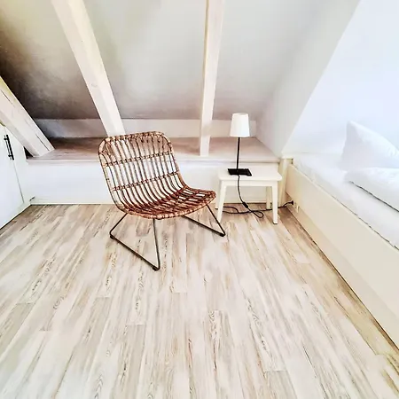 Traditionelles Reetdachhaus Mit Sauna- Kaminofen By Interhome Gager